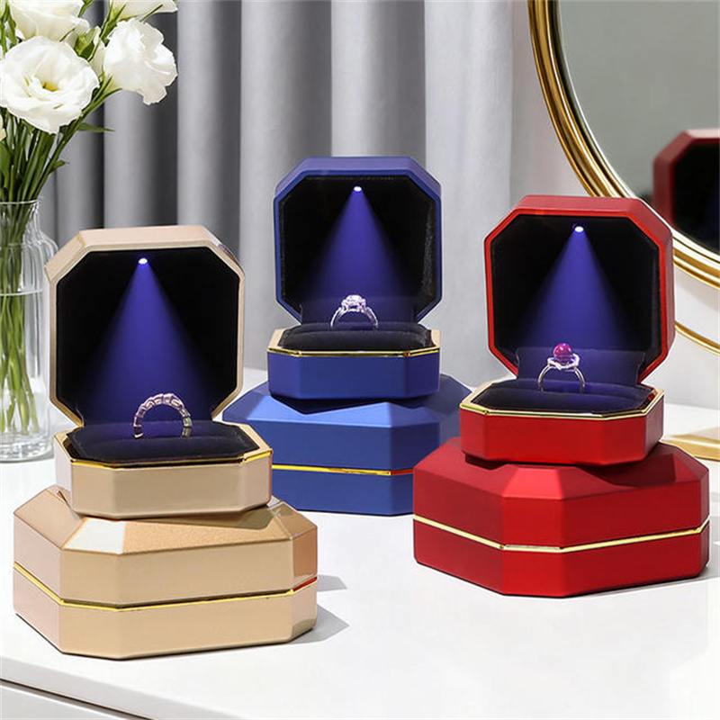Velvet Ring Box Led Light Proposal - 1 adet LED takı yüzük kutusu