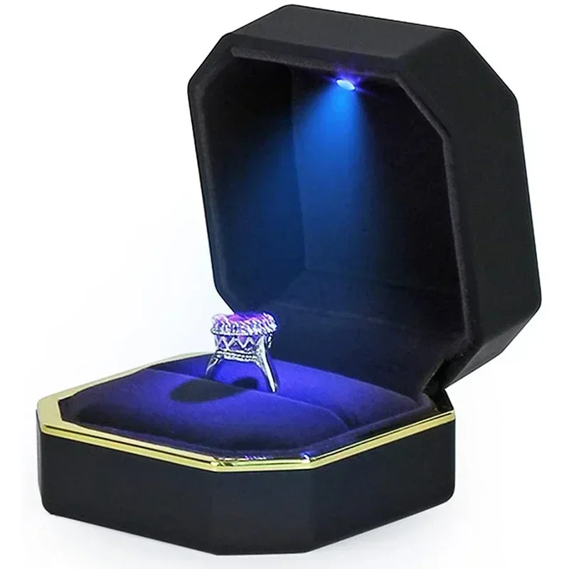 Velvet Ring Box Led Light Proposal - Yeni Çift Yüzük Kutusu, Kare Şeklinde