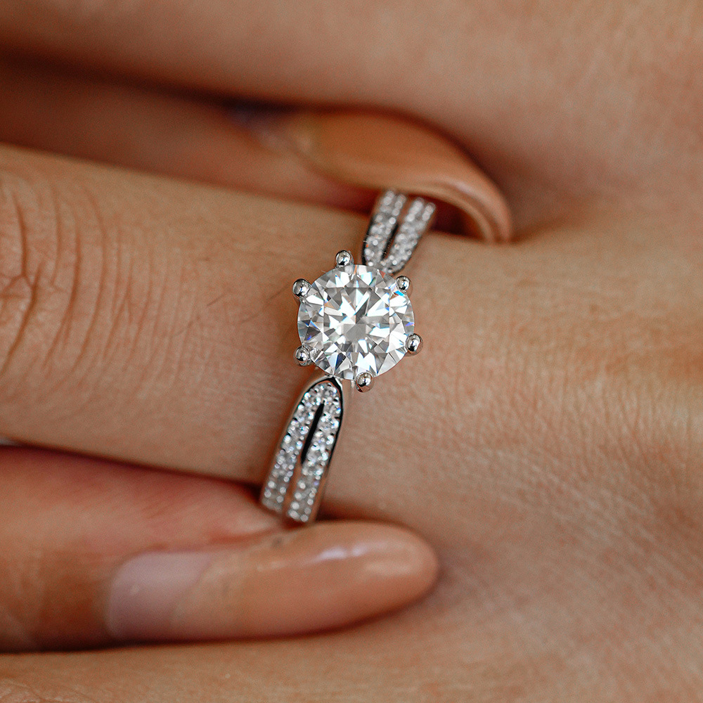 Lüks 925 Ayar Gümüş 0.5/1/2/3  - Moissanite Engagement Ring 2 Carat D Vvs1 incelemesi ve fiyatı