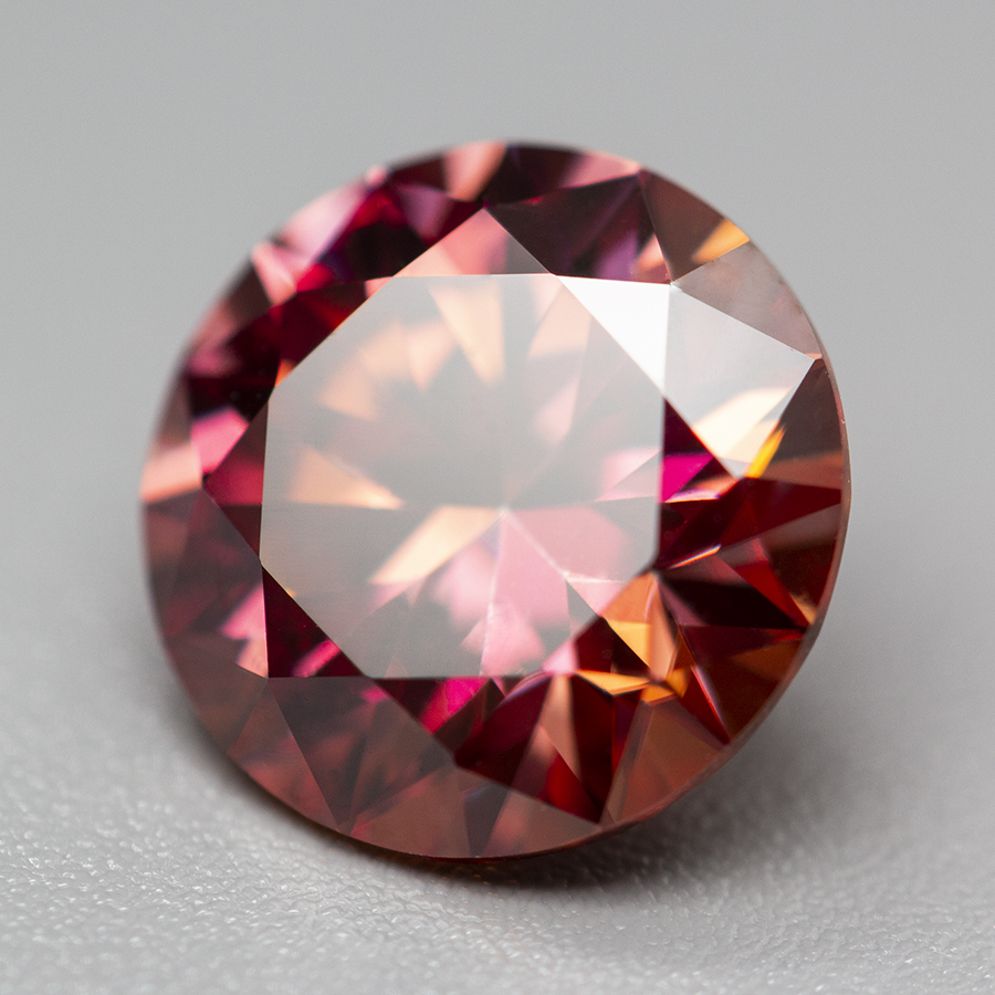 Gökkuşağı Kırmızı Moissanit Ta - Gra Certificate Loose Moissanite Stone incelemesi ve fiyatı