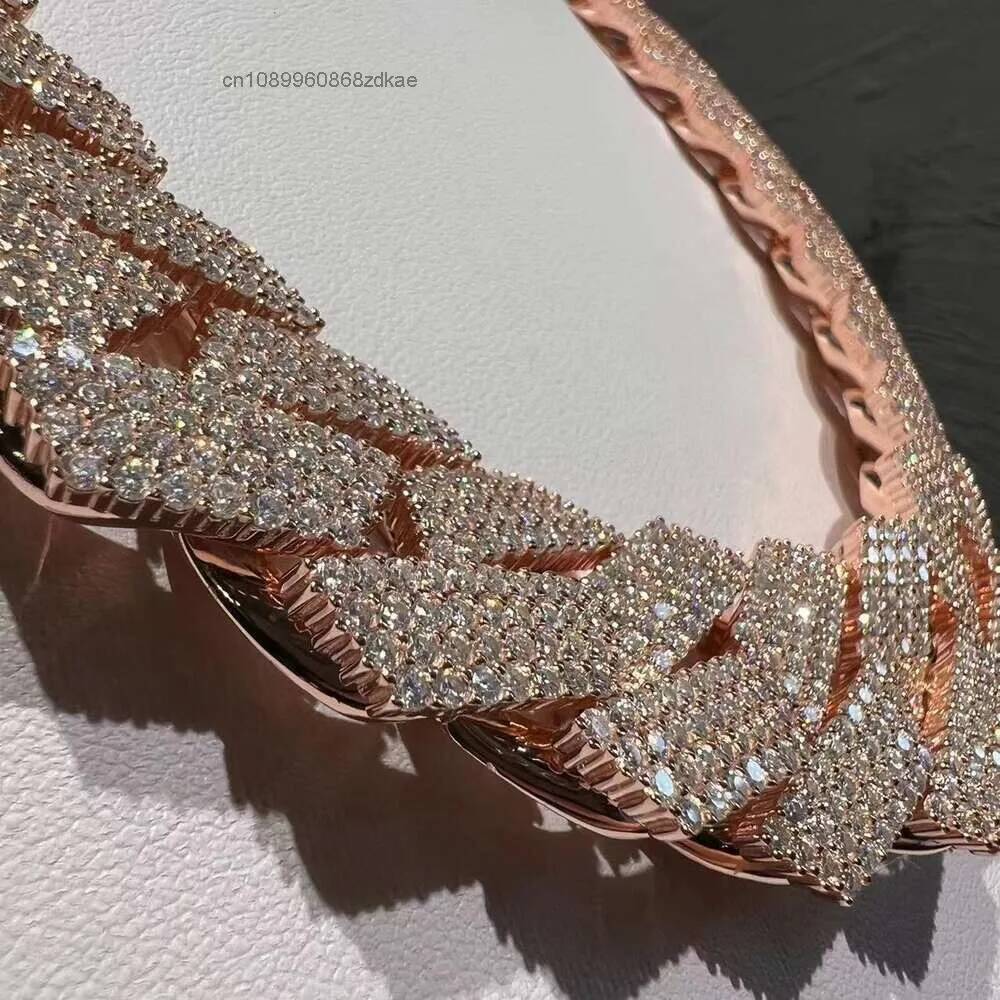 Lüks Hip Hop Lüks Miami Küba Z - Moissanite Cuban Link Chain Iced Out incelemesi ve fiyatı