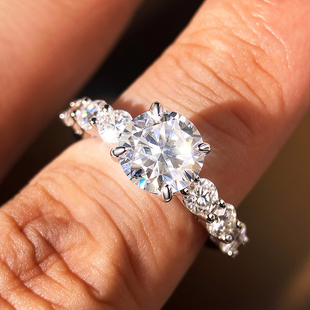 Kadınlar için 2 karat Tam Moza - Moissanite Engagement Ring 2 Carat D Vvs1 incelemesi ve fiyatı