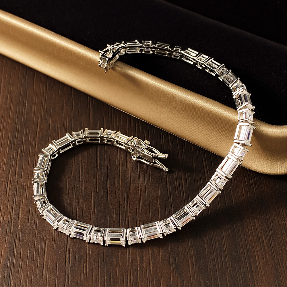 KNOBSPIN Zümrüt/Ascher Kesim M - Moissanite Tennis Bracelet 925 Sterling incelemesi ve fiyatı