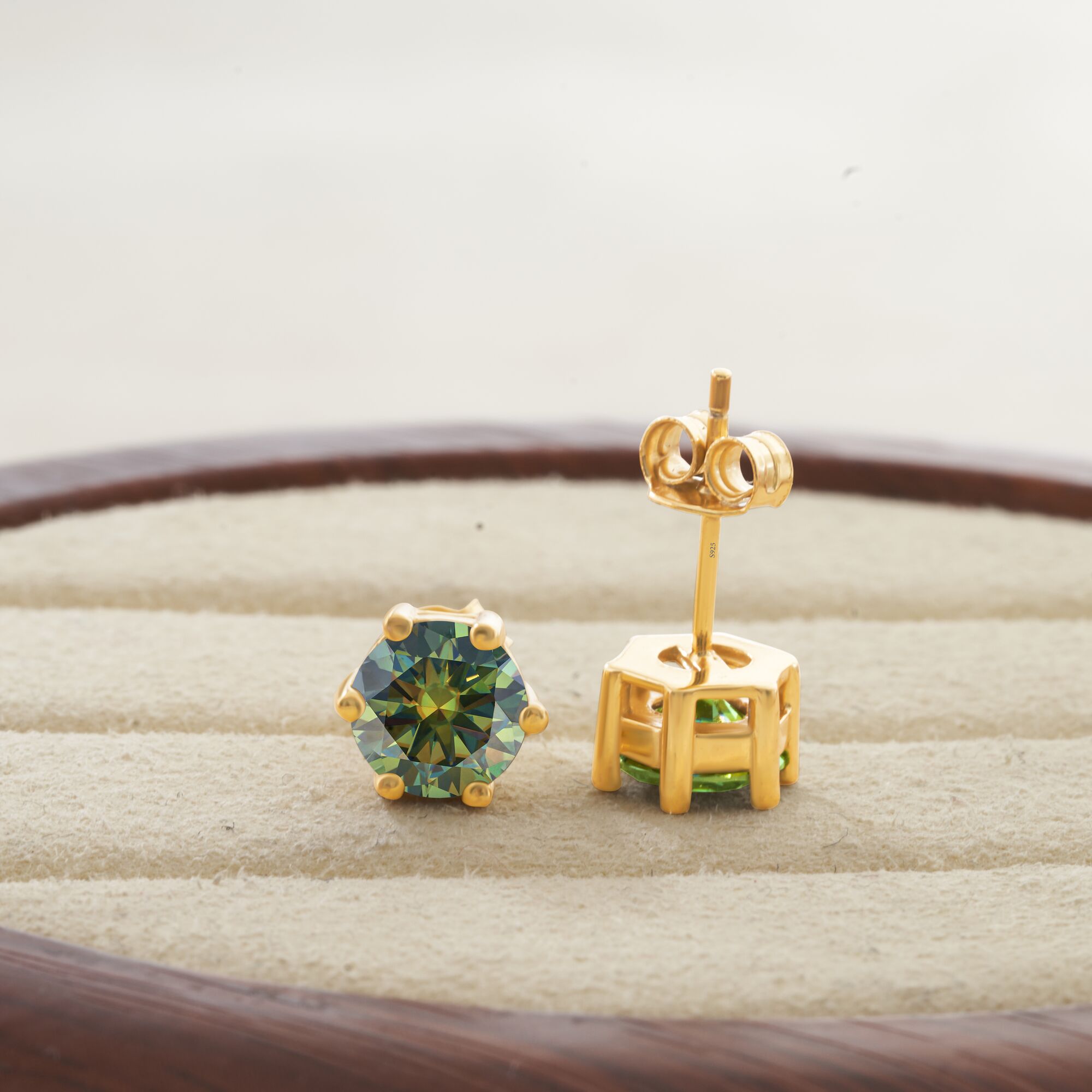 Mozanit Saplama Küpe 925 Ayar  - Moissanite Stud Earrings Round Cut 1Ct incelemesi ve fiyatı