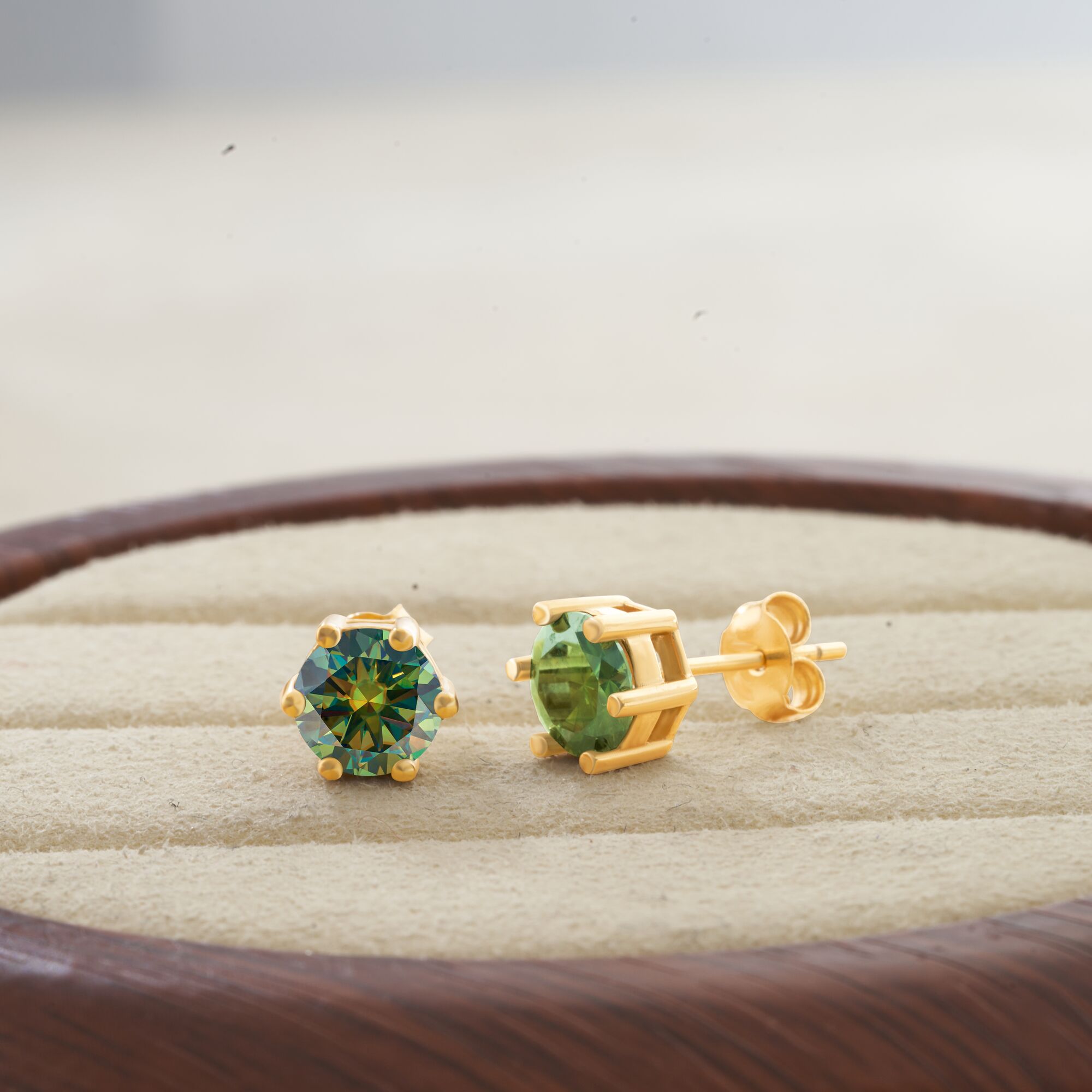 Mozanit Saplama Küpe 925 Ayar  - Moissanite Stud Earrings Round Cut 1Ct incelemesi ve fiyatı
